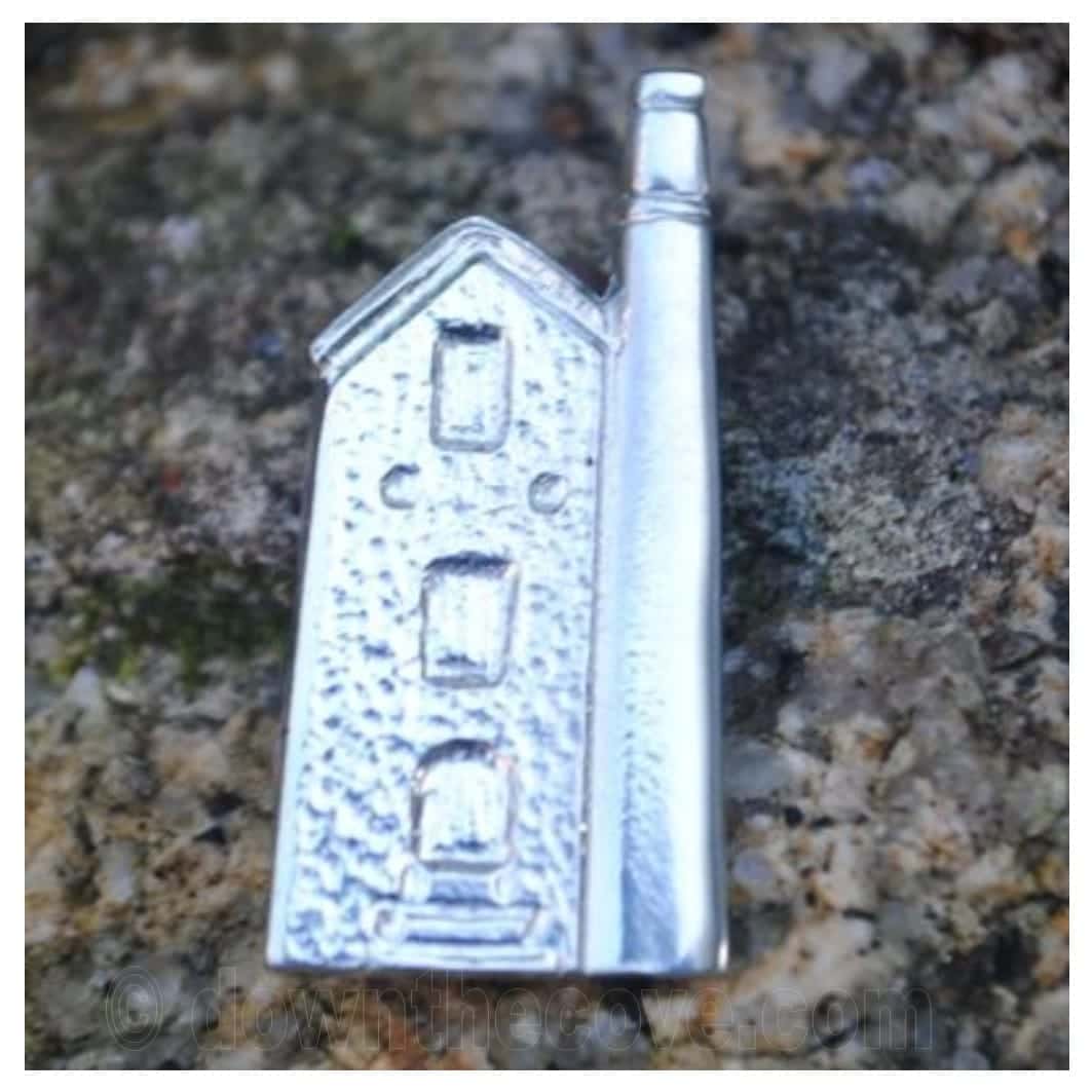 Cornish Tin Mine Pewter Brooch image 1